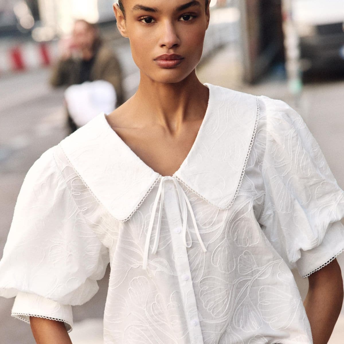  Zara Just Confirmed It: These 5 Blouse Trends Make Jeans, Skirts and Linen Trousers Look More Elegant 