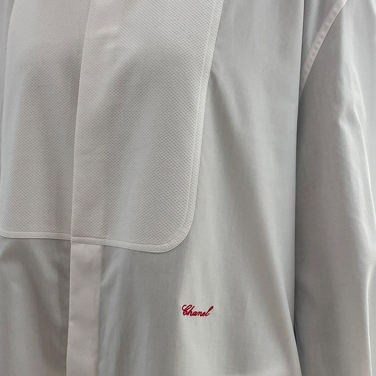 Everyone With Expensive Taste Is Trading In Their Basic Button-Downs For This Elevated Alt